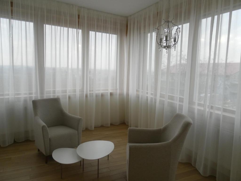 Hotel Madl Velke Bilovice Room photo